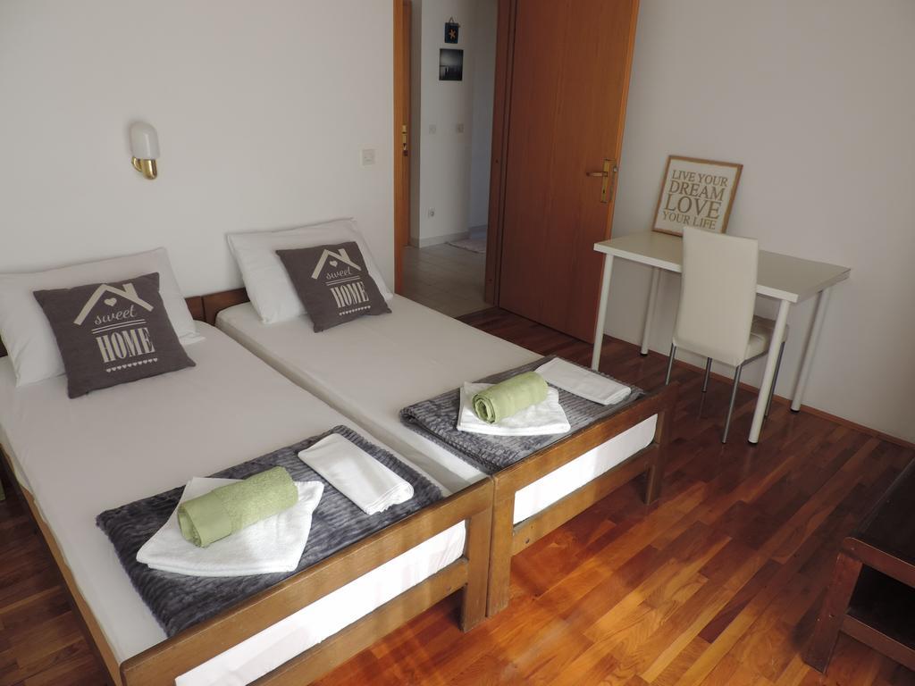 Apartment Vidas Новаля Екстериор снимка